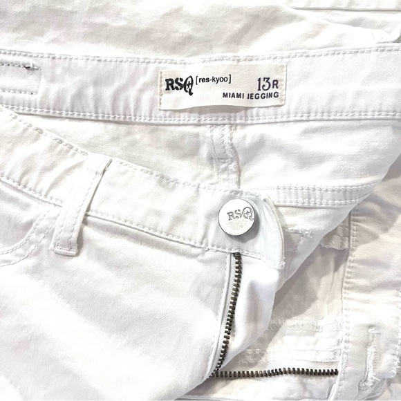RSQ arctic white Miami jeggings. Super soft. Faux front pockets. SZ 13 juniors - Picture 6 of 12